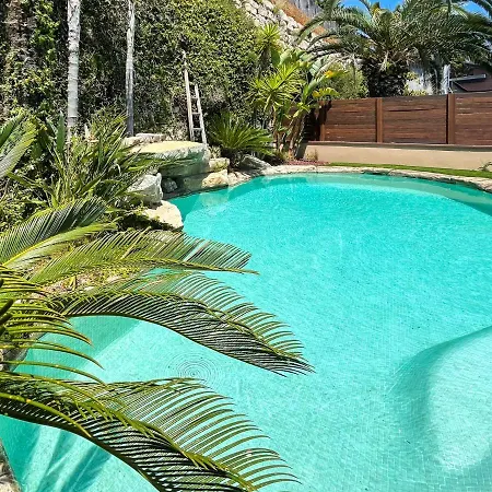Absolut Καλέλα